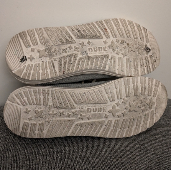 Hey Dude Wally Knit Cobblestone Men's Casual Gray White Shoes - Picture 14 of 16